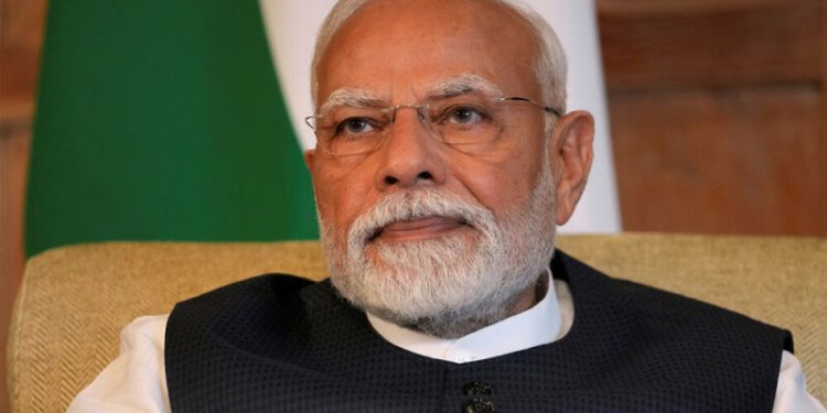 Modi announces $565-million credit line for debt-plagued Maldives