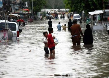 One dead, 3 injured as heavy rain lashes Hyderabad