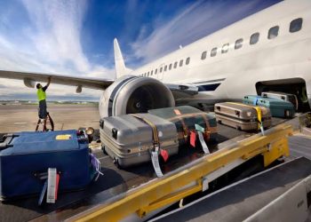 PIA Employee Caught Stealing Passenger Luggage at Karachi Airport