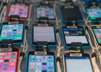 Pakistan Assembles 12.05 Million Mobile Phones Locally in Five Months