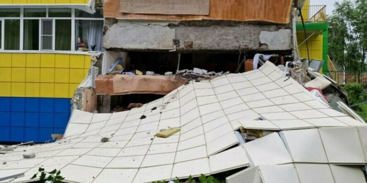 Powerful quake in Russia’s Far East causes tsunami, Japan and Hawaii order evacuations