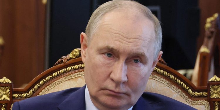 Russia's population crisis is so dire, it's staring down a labor shortage of 11 million people by 2030, a minister told Putin