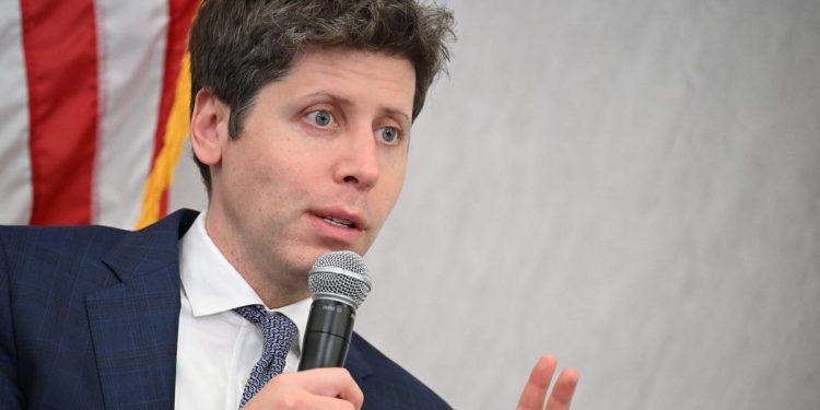 Sam Altman is worried about one kind of tech messing with kids' brains &mdash; and it's not AI