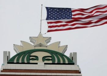 Starbucks now wants corporate employees in the office 4 days a week