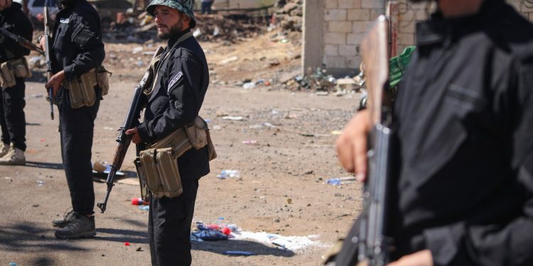 Syria clears Bedouin fighters from Suwayda city, declares halt to clashes