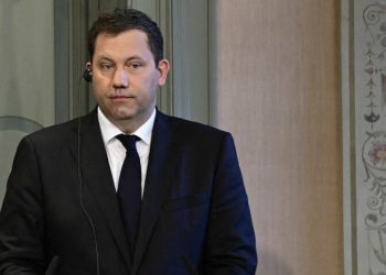 Tariff war must end quickly, German finance minister tells G7 partners