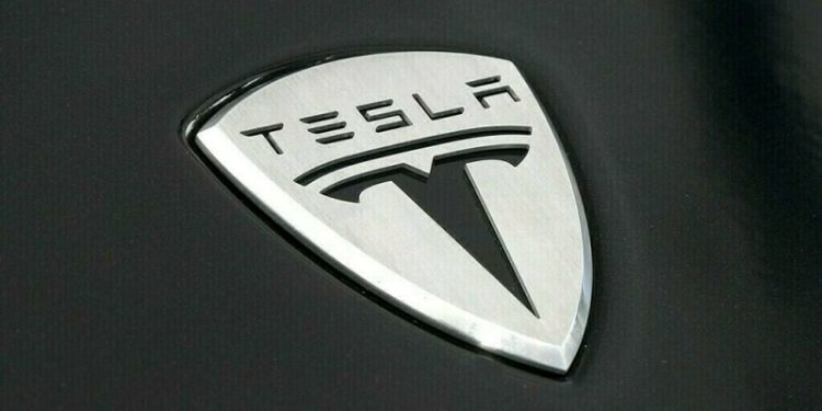 Tesla signs $4.3 billion battery deal with LGES, source says, reducing China reliance