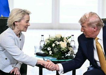 Trump, EU chief strike trade deal in transatlantic standoff