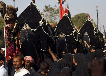 Karachi police issue directives for tight security arrangements, traffic diversion plan for Chehlum tomorrow