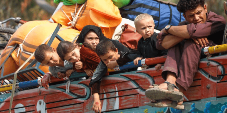 Rights groups sue German ministers over deportation of Afghans from Pakistan