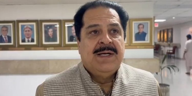 Imran orders PTI members to resign from all NA standing committees