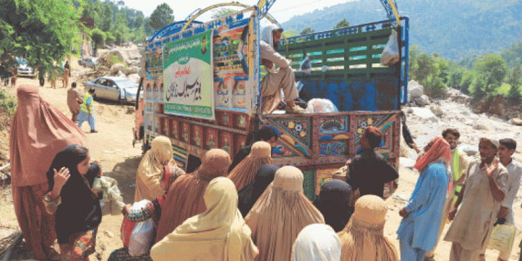 PM contacts party leaders to discuss flood relief efforts