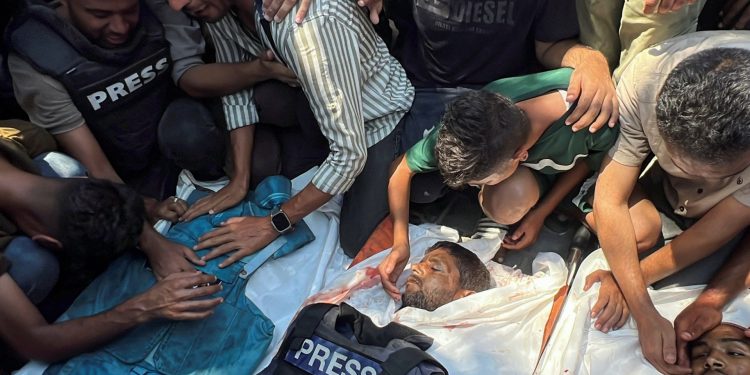 Al Jazeera condemns Israel’s killing of its journalist in Gaza