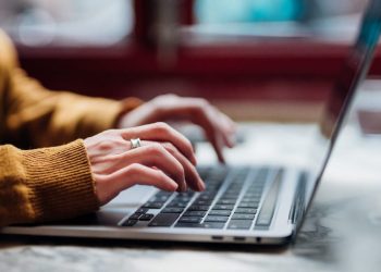 Can you trust AI to keep your secrets? Probably not, lawyers say.