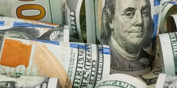 Dollar weak as investors fret about Fed independence - Markets