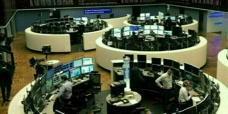 European shares rise as investors weigh potential Russia-Ukraine peace deal