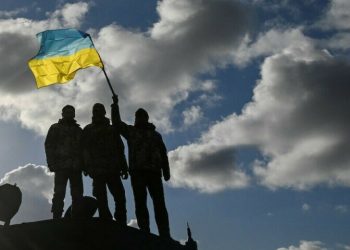 Europeans to back Zelenskiyy in Washington as Trump presses Ukraine deal