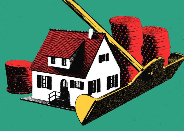 Homebuyers made a huge mortgage gamble. It's backfiring spectacularly.