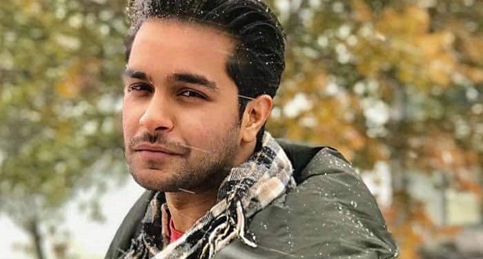 “Jitni Shiddat Se Azaadi Mana Rahe Thay Utni Shiddat Se Apne Logon Ki Madad Kren”: Asim Azhar