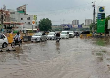 Rain, Rain and More Rain! Heavy Rain Hits Many Parts of Karachi