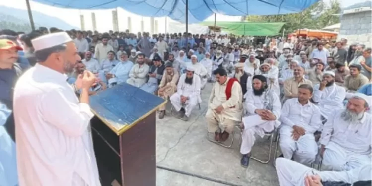 Residents seek decisive action against militants in Dir