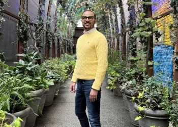 fashion designer nomi ansari photo facebook com nomi ansari 09