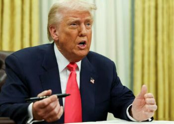 Trump calls for Fed governor to resign, widening pressure on central bank