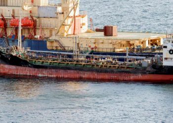 US sanctions force vessels with Russian oil to divert from India, sources say - Markets