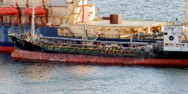 US sanctions force vessels with Russian oil to divert from India, sources say - Markets