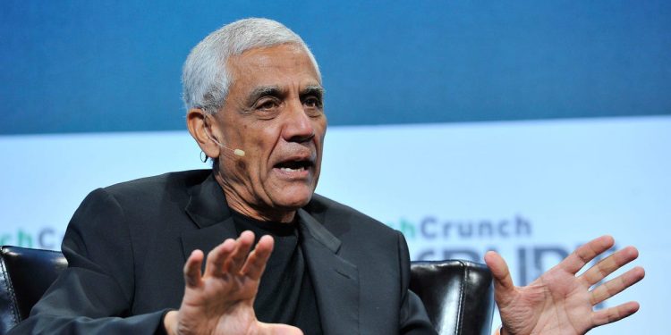 Vinod Khosla says young people should plan their careers for flexibility instead of one profession