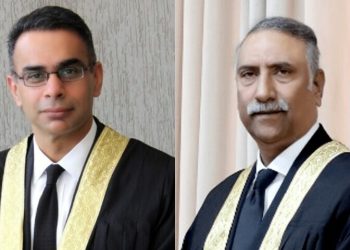 Justice Sattar presents charge sheet on ‘judicial ills’ against IHC Chief Justice Dogar ahead of full court meeting