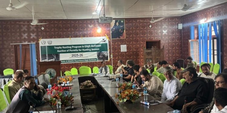 Markhor hunting permit fetches whopping $370,000, highest among 118 animals at GB auction