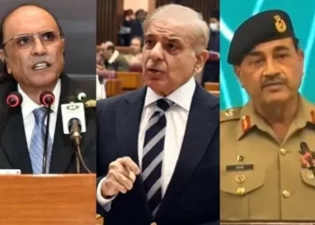 Civil, military leadership pay tributes to soldiers and martyrs as nation observes 60th Defence Day