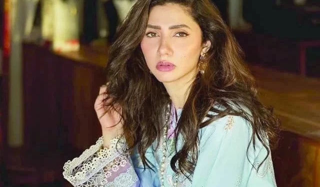 mahira photo file