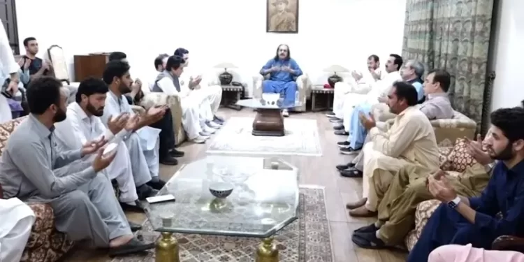 KP govt condemns ‘civilian deaths in Tirah operation’, announces Rs10m each for victims’ families