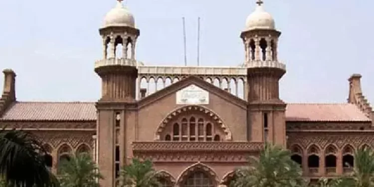 6 journalists, including Lahore Press Club president, approach LHC against NCCIA notices