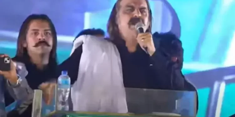 KP govt does not support operations, Gandapur tells Centre at PTI rally in Peshawar