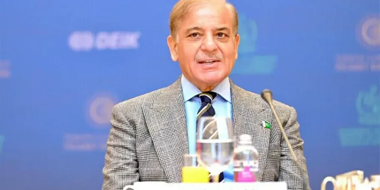 PM Shehbaz arrives in London after US visit