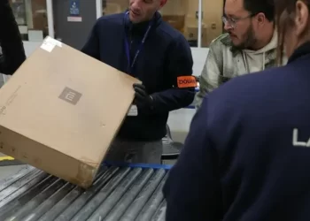 88 postal operators suspend services to US over tariffs: UN