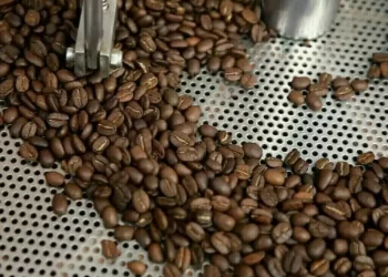 Arabica coffee prices fall sharply, sugar also down