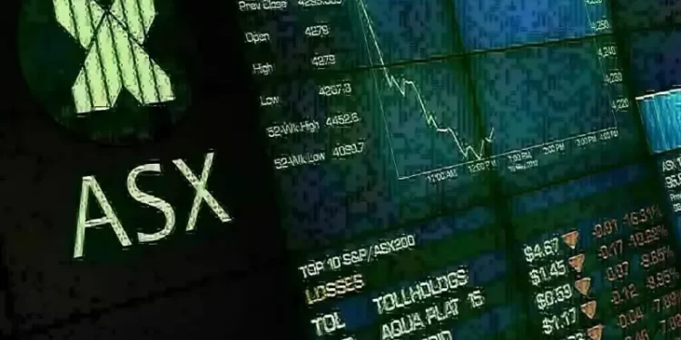 Australian shares rise on Fed rate cut hopes; head for second weekly loss