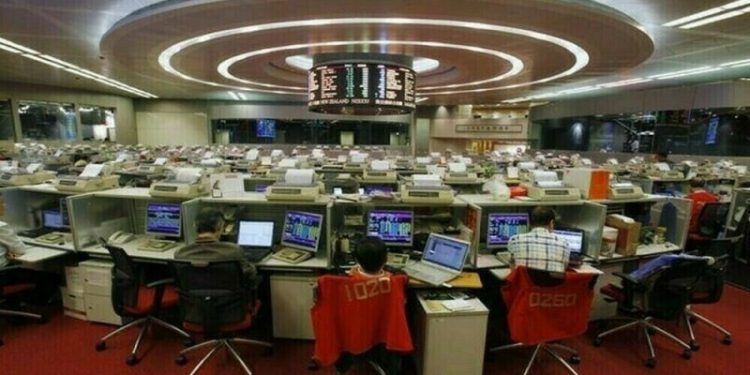 China stocks tumble on talk of regulatory curbs, tech selloff