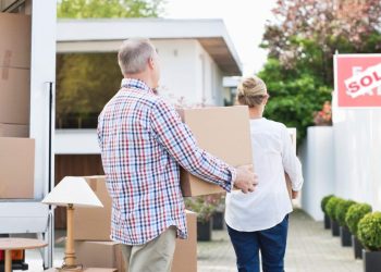 Desperate sellers are slashing prices and offering perks. Here are 4 deals home buyers can ask for.