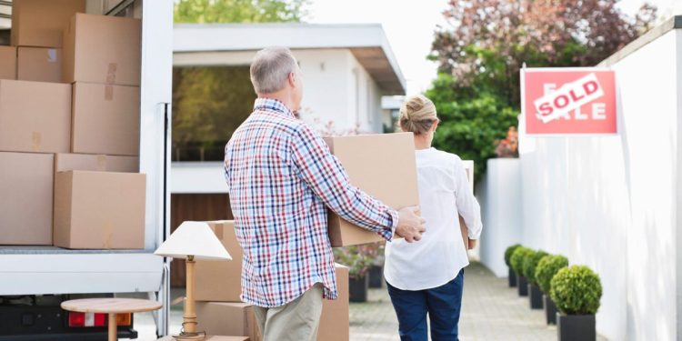 Desperate sellers are slashing prices and offering perks. Here are 4 deals home buyers can ask for.