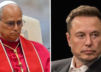 Even the Pope has an opinion on Elon Musk's proposed $1 trillion pay package