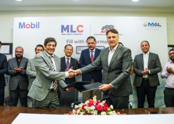 Fill with expertise, Fill with Mobil™: A Strategic Collaboration Built on 150+ Years of Lubrication Excellence and Trust.