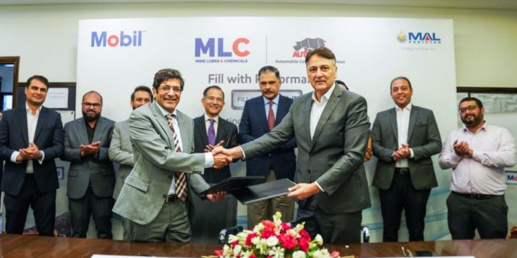 Fill with expertise, Fill with Mobil™: A Strategic Collaboration Built on 150+ Years of Lubrication Excellence and Trust.