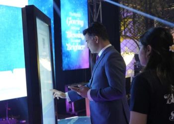 From Envelopes to QR: Karachi Wedding Pioneers Digital Salami Tradition