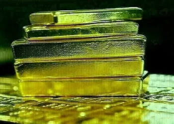 Gold hovers near record high as soft US data fuels rate-cut prospects