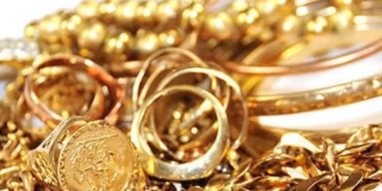 Gold price per tola gains Rs2,500 in Pakistan
